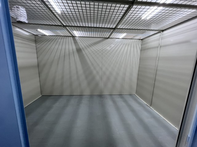 シートランクルーム神田錦町２号店