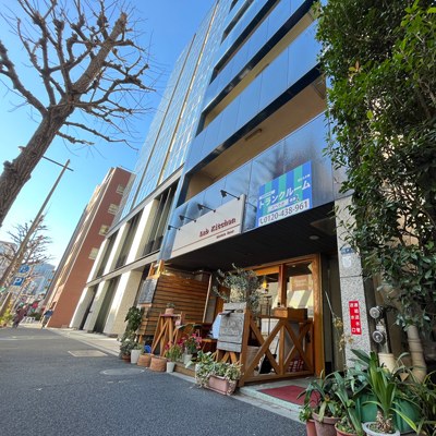 スペラボ 神田岩本町店の写真1