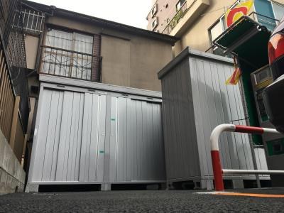 初月賃料無料の屋外型トランクルーム東神奈川店の写真1