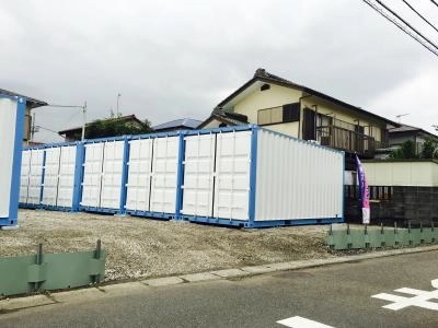 初月賃料無料の屋外型トランクルーム田村7丁目店の写真