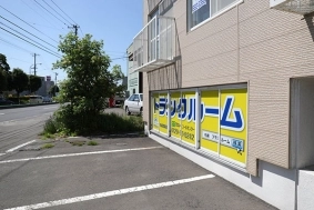 トランクルーム札幌真栄店プラスルームの写真