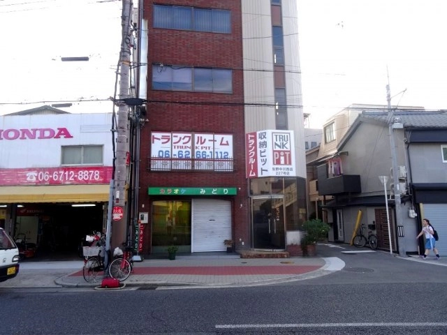 収納PIT　生野中川西店の写真