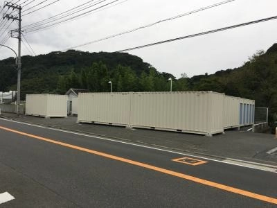 初月賃料無料の葉山上山口ヤード店の写真