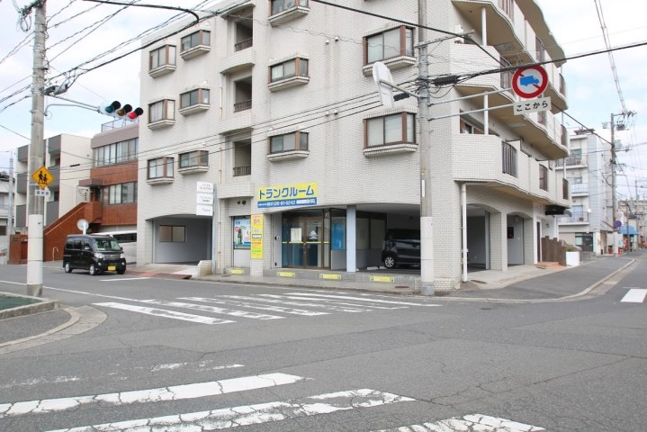 トランクルーム広島庚午南店プラスルームの写真