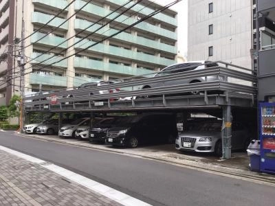 初月賃料無料のバイクスペース三田店の写真