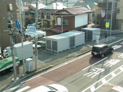 初月賃料無料の屋外型トランクルーム保土ヶ谷東川島店の写真