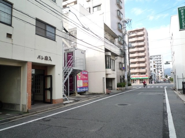 収まるくん倉庫　舟入②店の写真