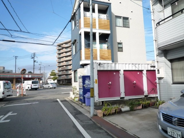 収まるくん倉庫　千田町店の写真