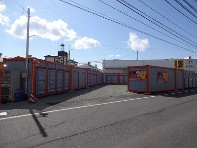 レンタル収納郡中丸木　富久山大久保店の写真