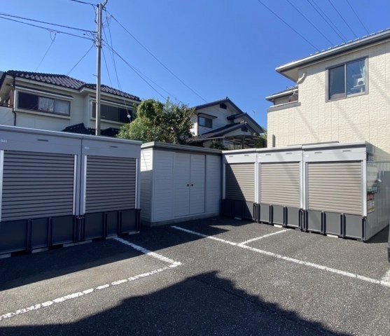 バイクストレージ大宮区天沼町の写真