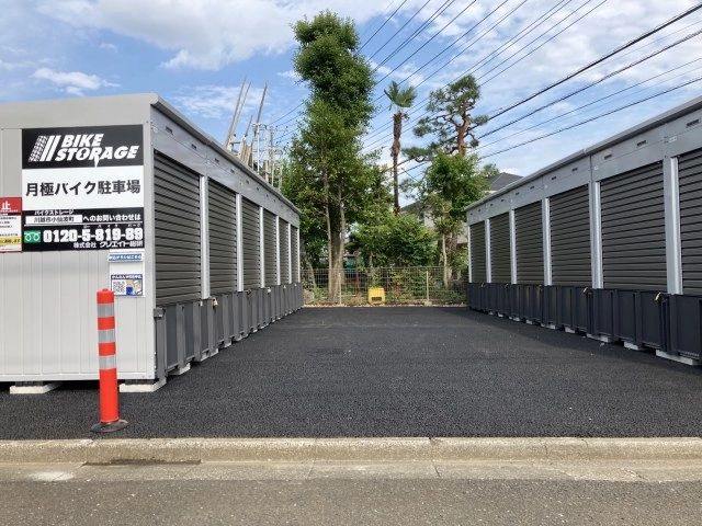 バイクストレージ川越市小仙波町の写真