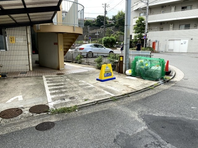 トランクルーム横須賀衣笠栄町店プラスルームの写真