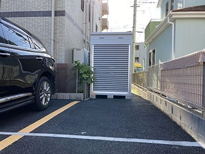 初月賃料無料のバイクボックス相模原矢部店の写真