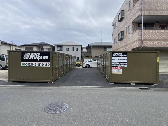 バイクストレージ南区曲本の写真