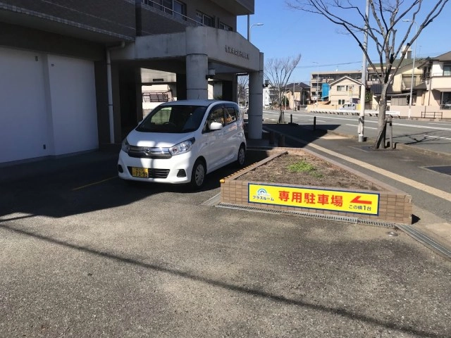 トランクルーム福岡井尻店プラスルームの写真