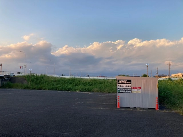 バイクストレージ伊勢崎市東本町の写真