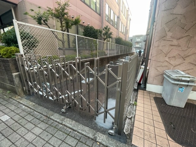 ライダーピット仲町台の写真