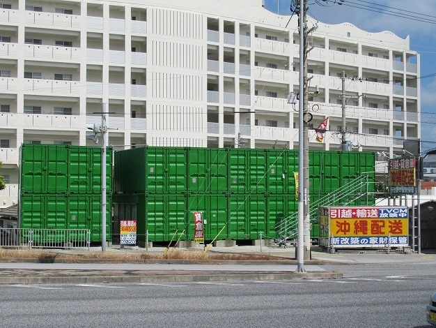 沖縄配送㈱宜野湾市伊佐北トランクルームの写真