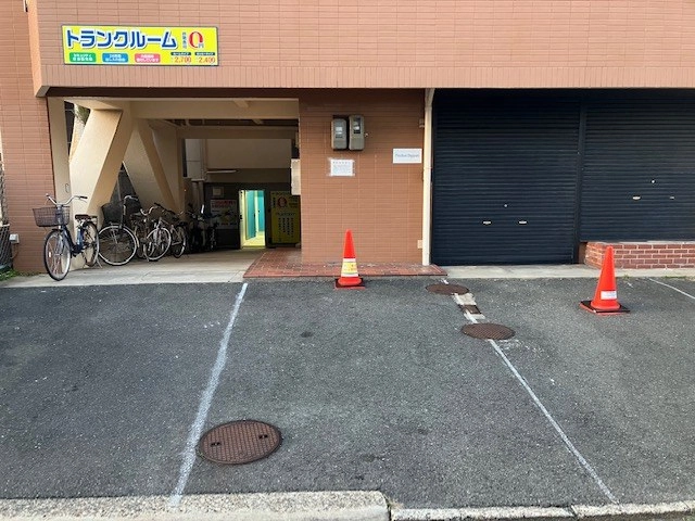 トランクルーム名古屋小碓店プラスルームの写真