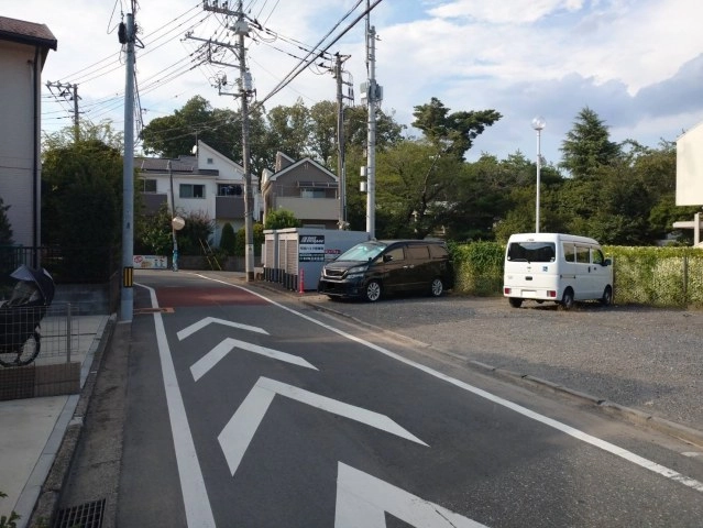 バイクストレージ東村山市萩山町の写真