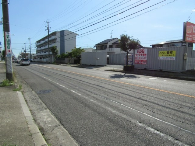 コンテナスクエア柏原店の写真