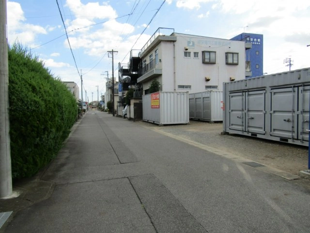 コンテナスクエア東新町店の写真