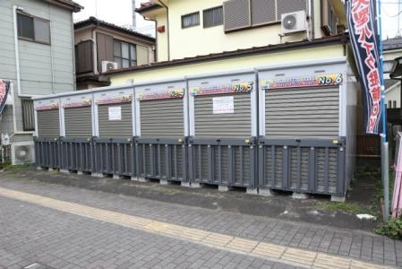 初月賃料無料のバイクボックス町田市中町店の写真